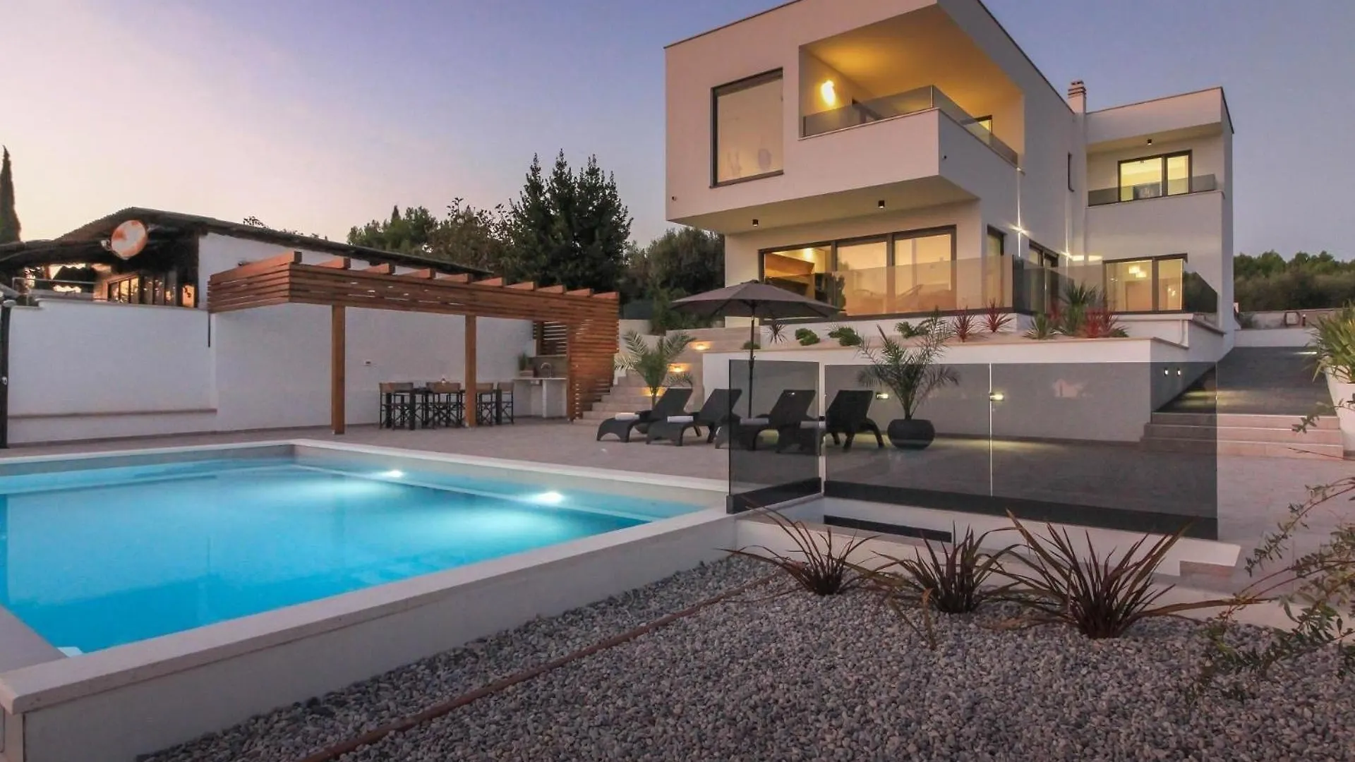 Ferienhaus Mit Privatpool Fuer 8 Personen Ca 200 Qm In Pomer, Istrien Istrische Riviera
