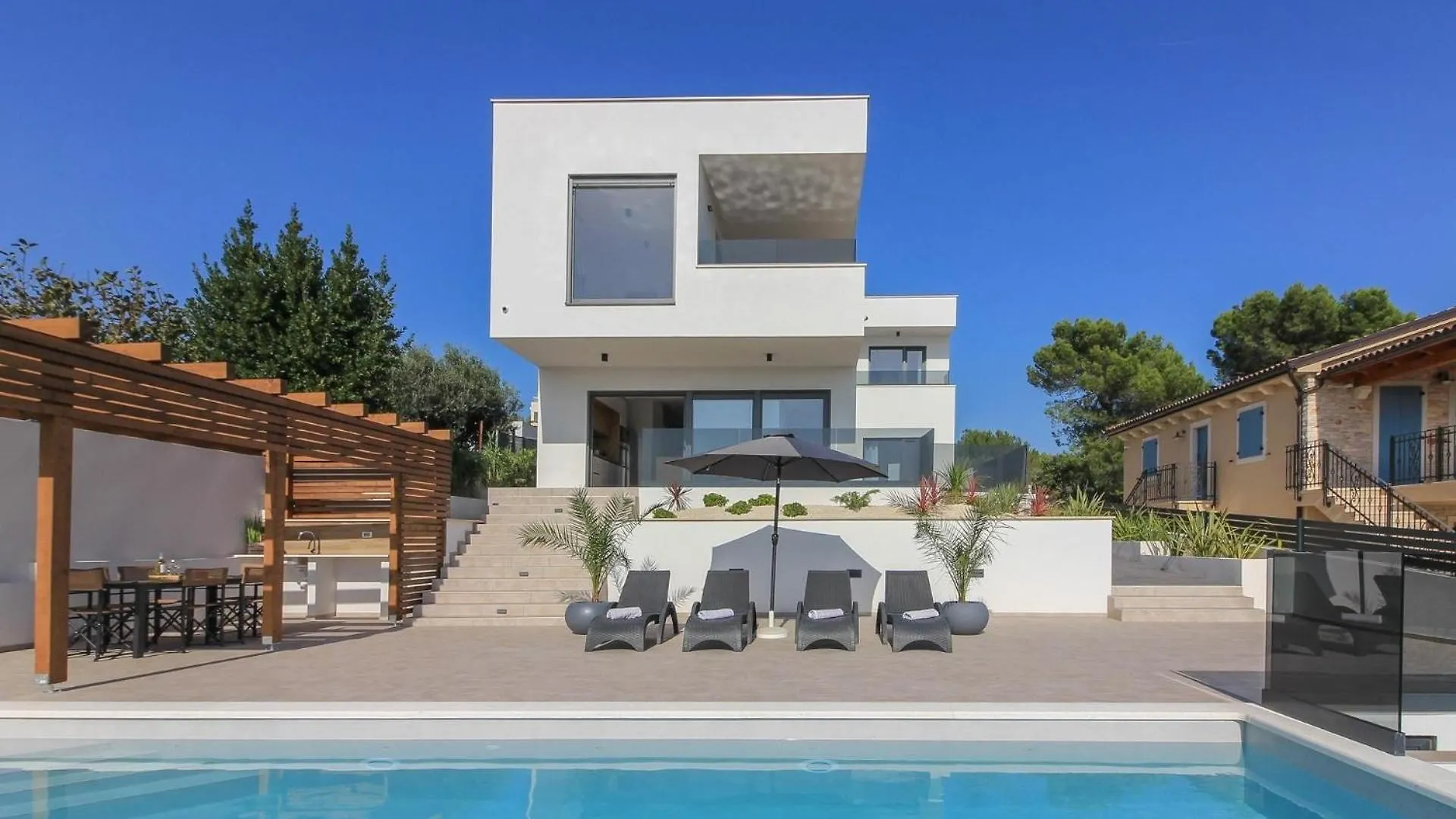 Holiday home Ferienhaus Mit Privatpool Fuer 8 Personen Ca 200 Qm In Pomer, Istrien Istrische Riviera Croatia